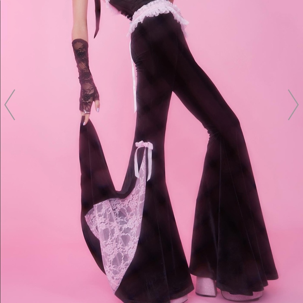 sugarthrillz velvet falre bell bottoms! NWT